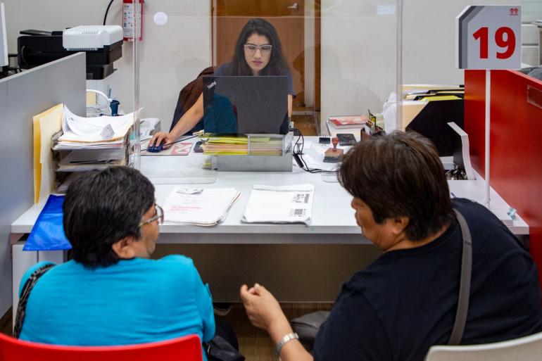 Si alguno de tus hijos es mayor de edad y cotiza al Infonavit, pueden elegir Unamos Créditos y solicitar un crédito juntos