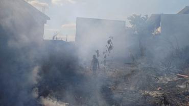 El incendio se suscitó en la colonia “Dragos”, dentro del predio del Parque Nacional El Veladero