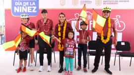 Entrega 500 bicicletas a niñas y niños de Chilpancingo