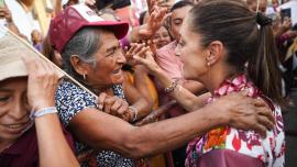 ’’Es un honor tenerte aquí’’, destacaron los representantes de los pueblos originarios de Veracruz al darle su respaldo a Claudia Sheinbaum