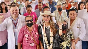 Encabeza la gobernadora la Jornada de Cirugía de Cataratas y colocación de Lente Intraocular en Tierra Caliente