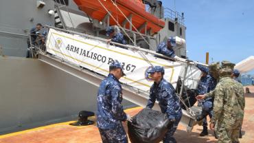 Durante el presente mes se han asegurado más de 11,400 (once mil cuatrocientos) kilogramos de presunta cocaína en la mar