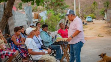 Convive con maestros en Pie de la Cuesta.